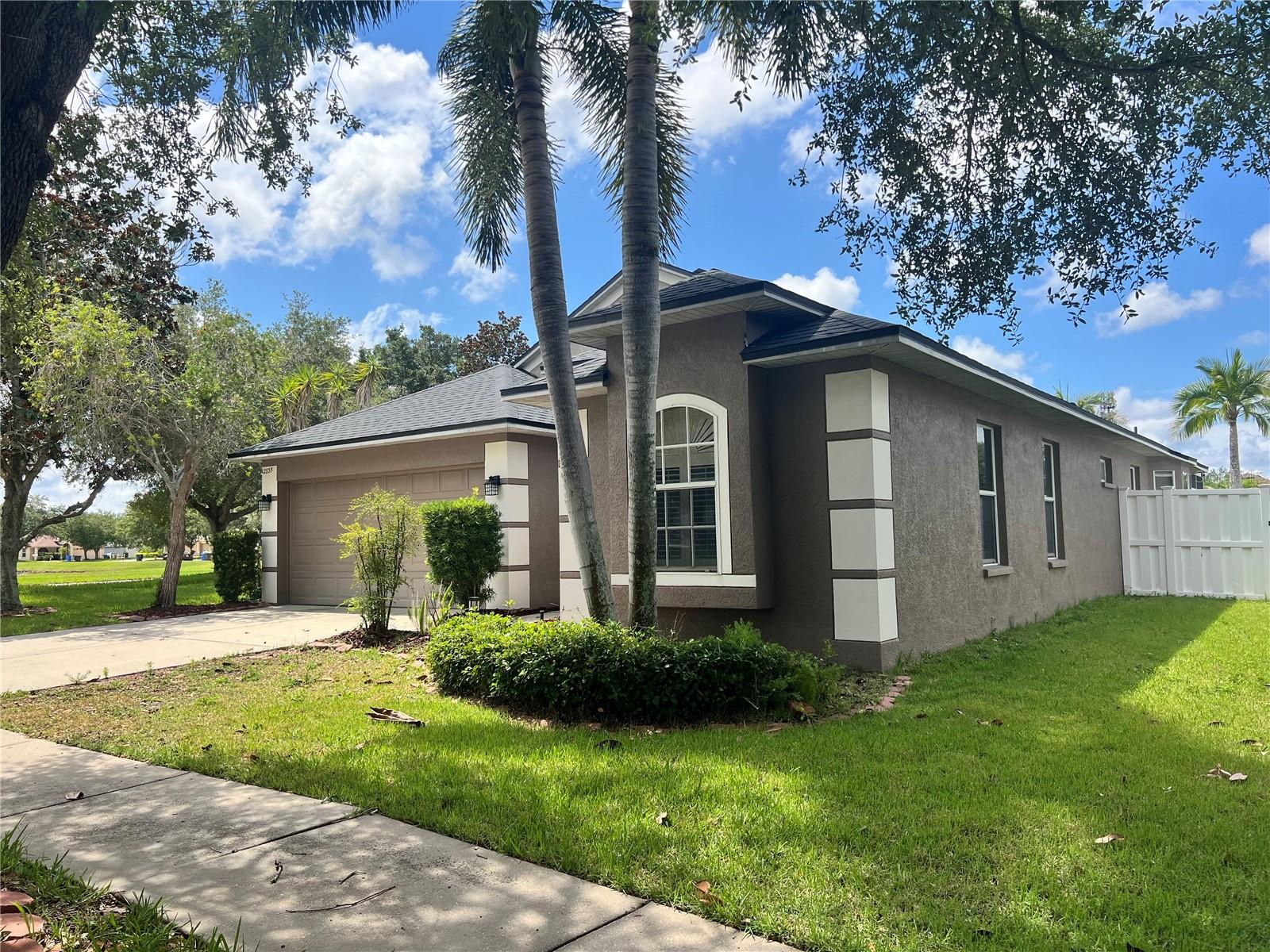 Image 2 of 23 For 12835 Standbridge Dr