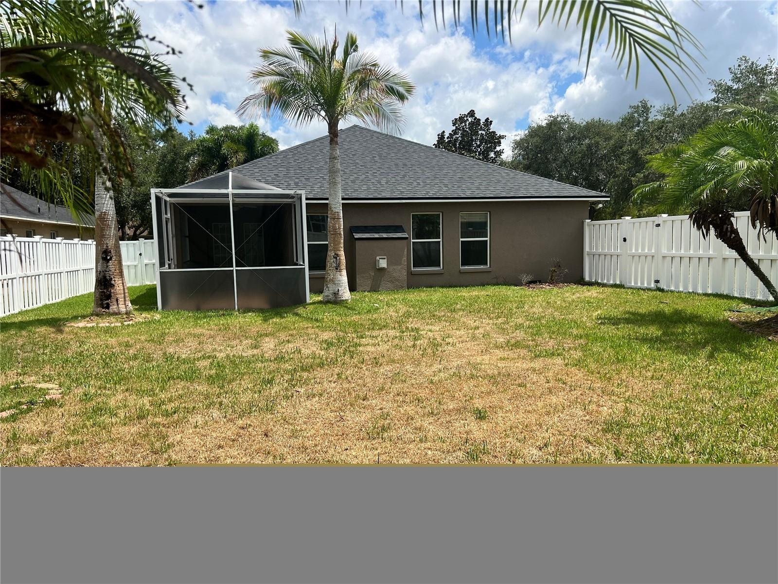 Image 20 of 23 For 12835 Standbridge Dr