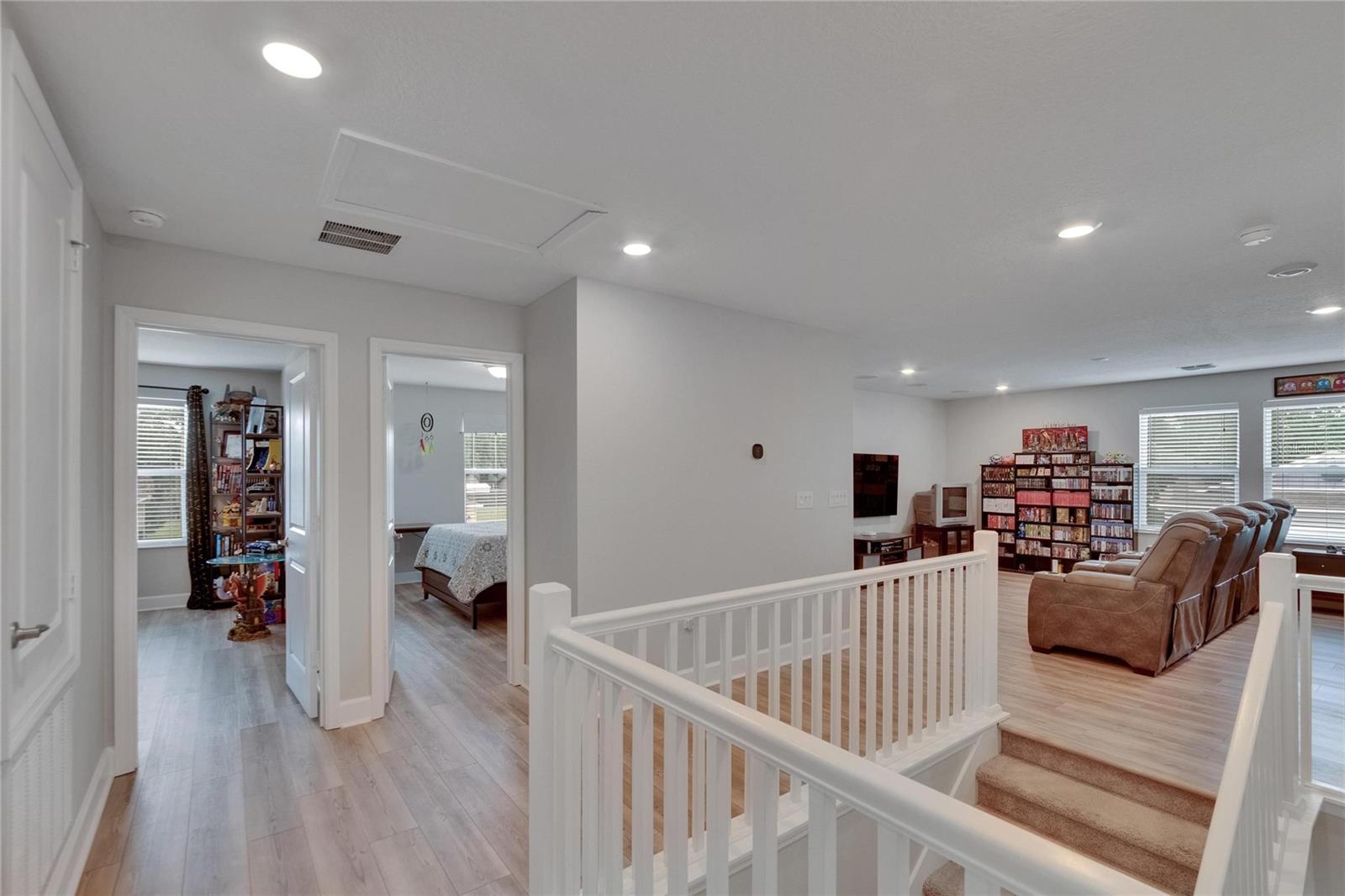 Image 32 of 58 For 7116 Cruz Court