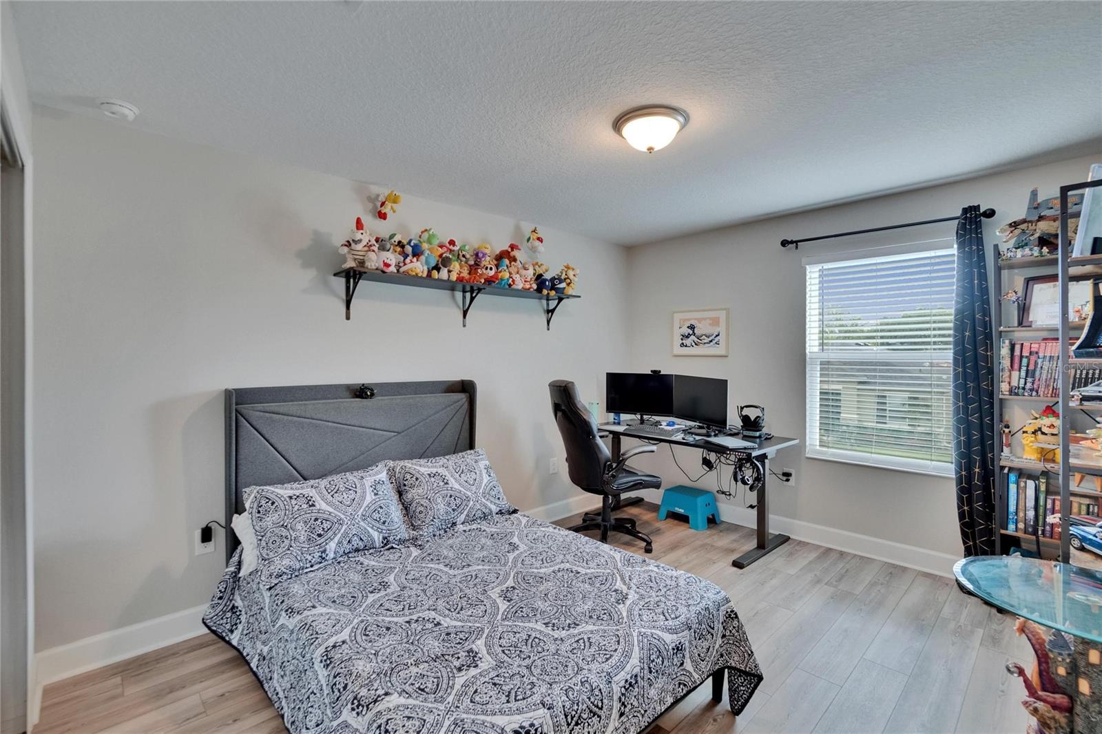 Image 35 of 58 For 7116 Cruz Court