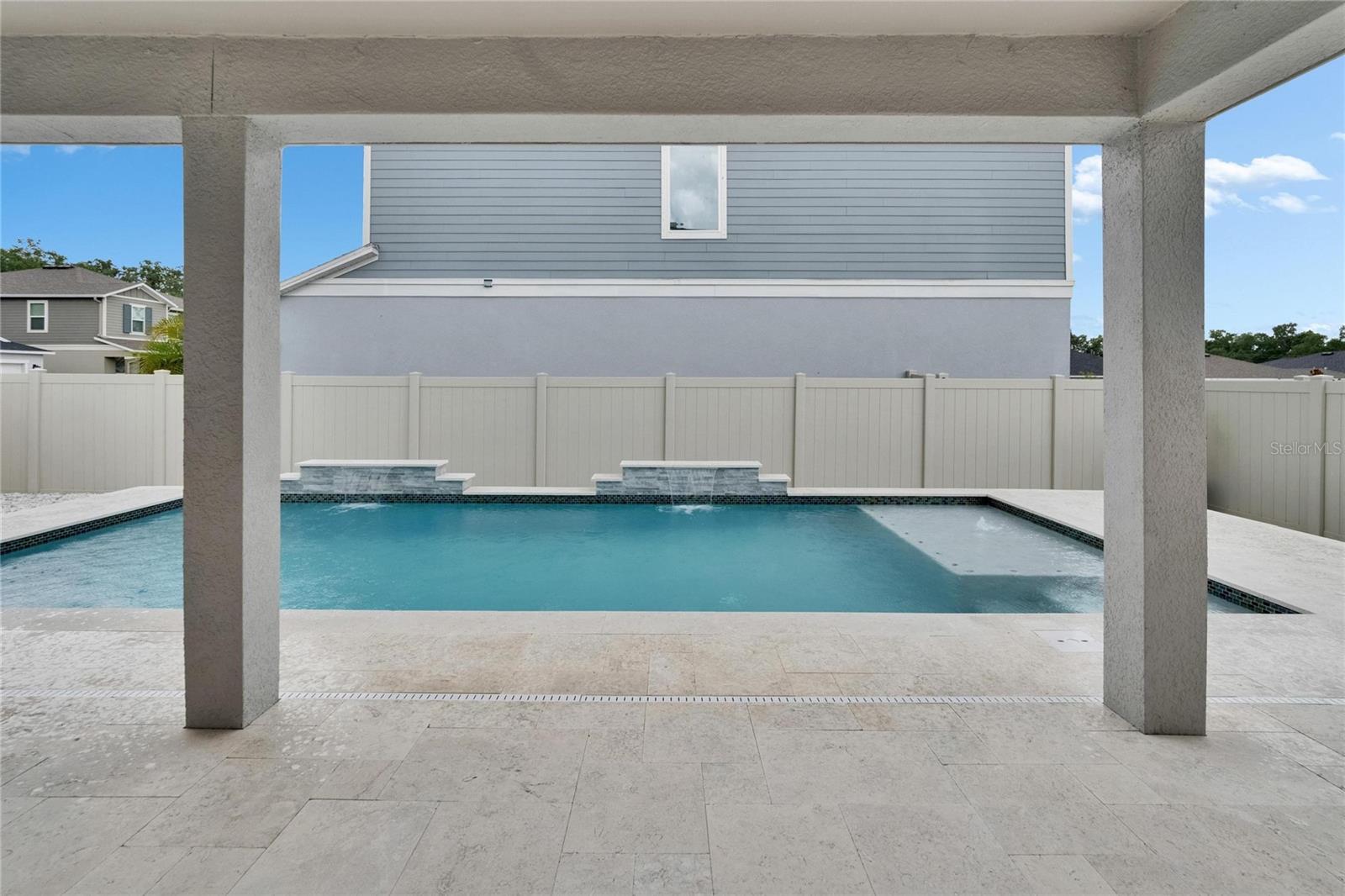 Image 42 of 58 For 7116 Cruz Court