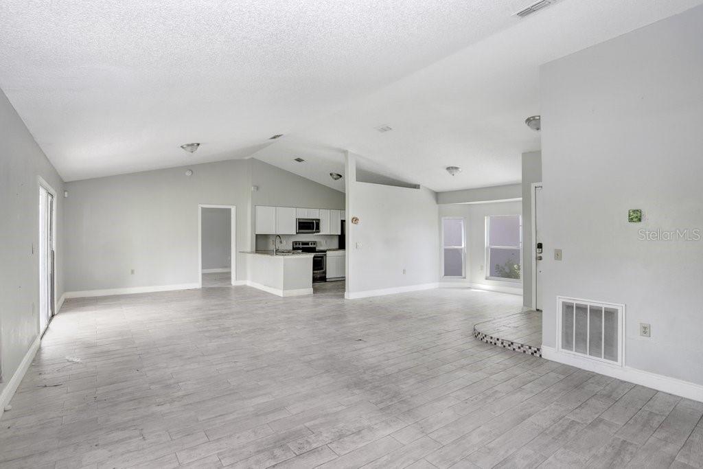 Image 5 of 21 For 169 Birmingham Drive