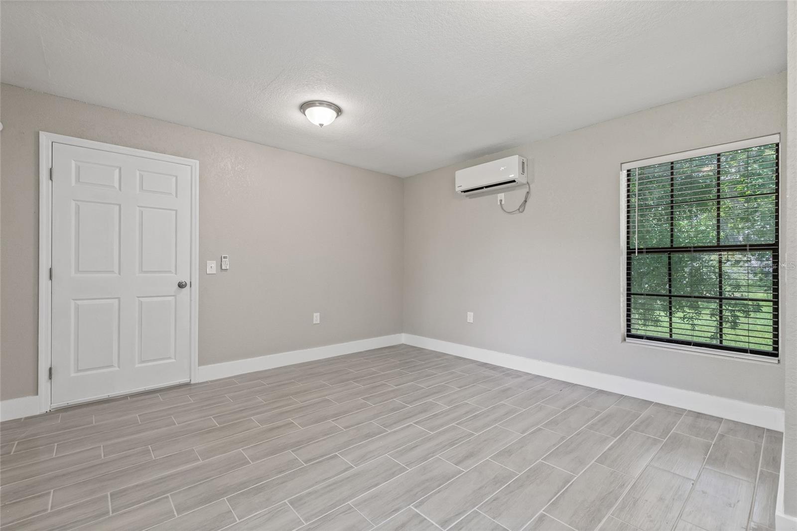 Image 46 of 57 For 1102 Berkley Lane