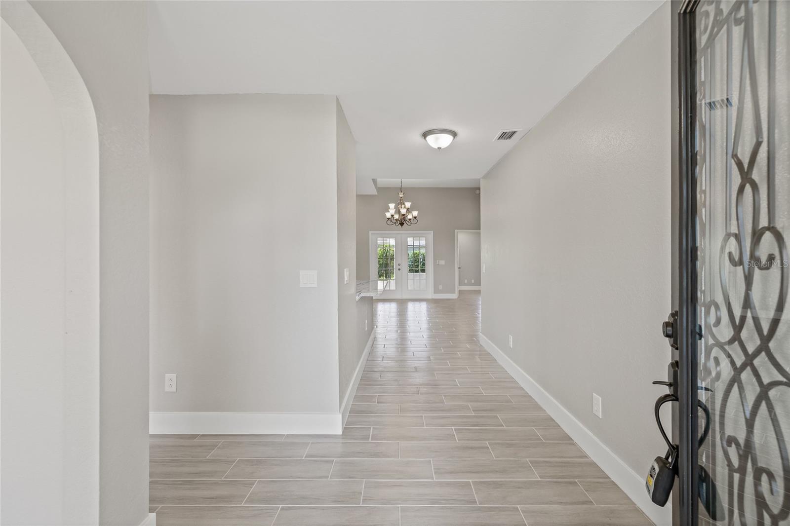 Image 7 of 57 For 1102 Berkley Lane