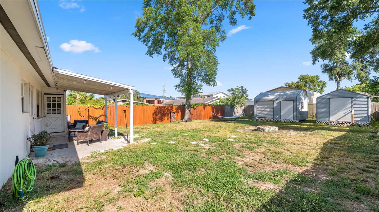 Image 41 of 49 For 544 Avenue G Se