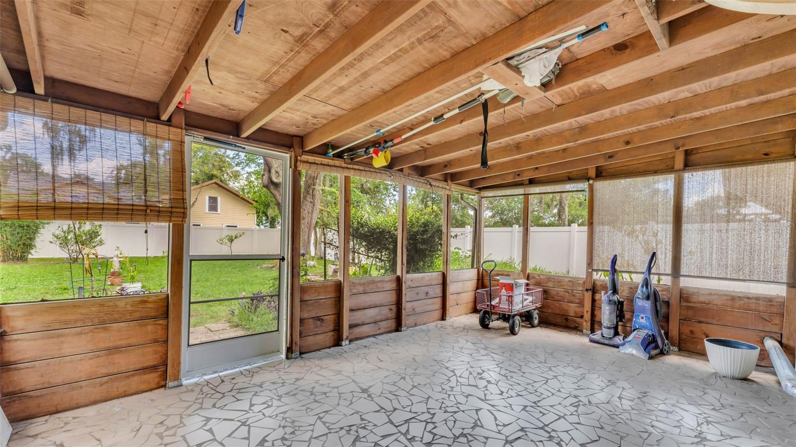 Image 30 of 43 For 236 Seminole Avenue
