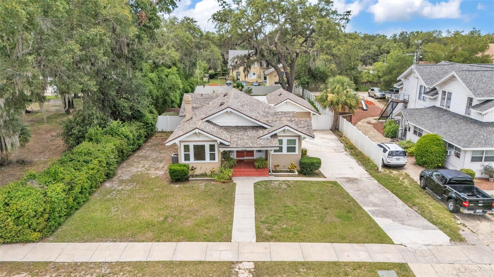 Image 33 of 43 For 236 Seminole Avenue