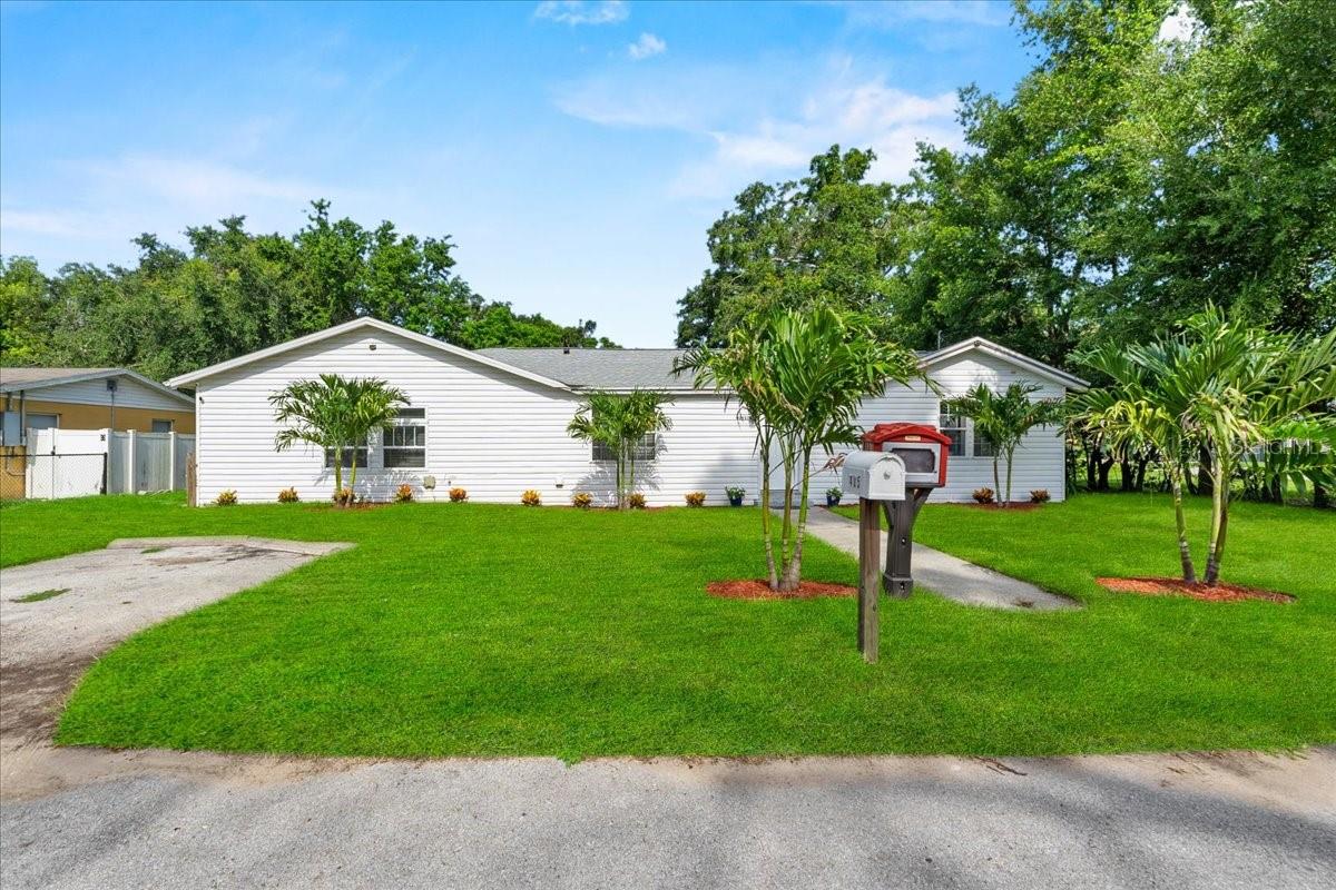 Image 2 of 58 For 405 7th Avenue