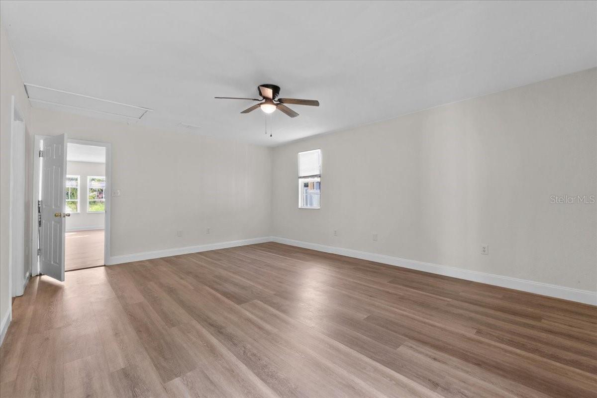 Image 30 of 58 For 405 7th Avenue