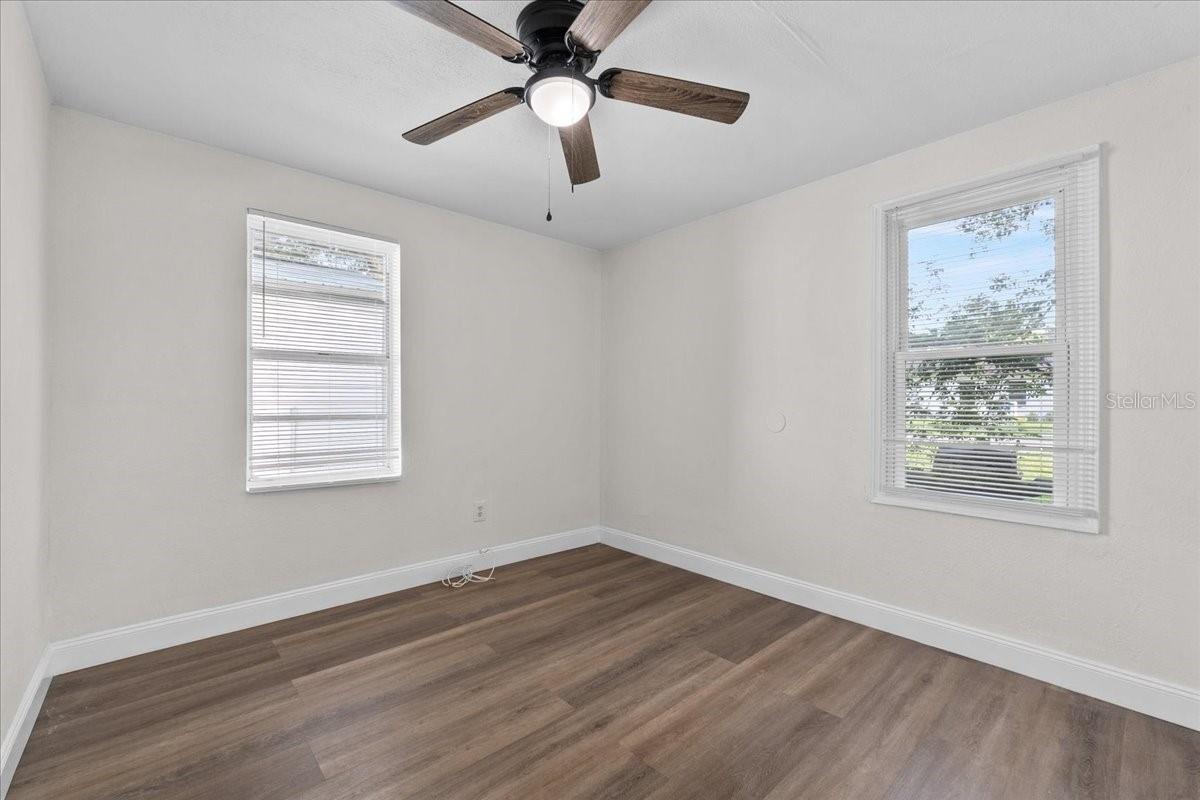 Image 38 of 58 For 405 7th Avenue