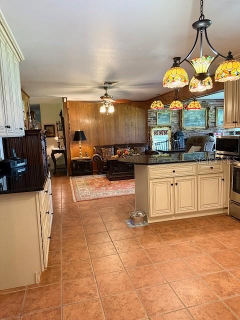 Image 8 of 23 For 1216 Lake Buckeye Drive