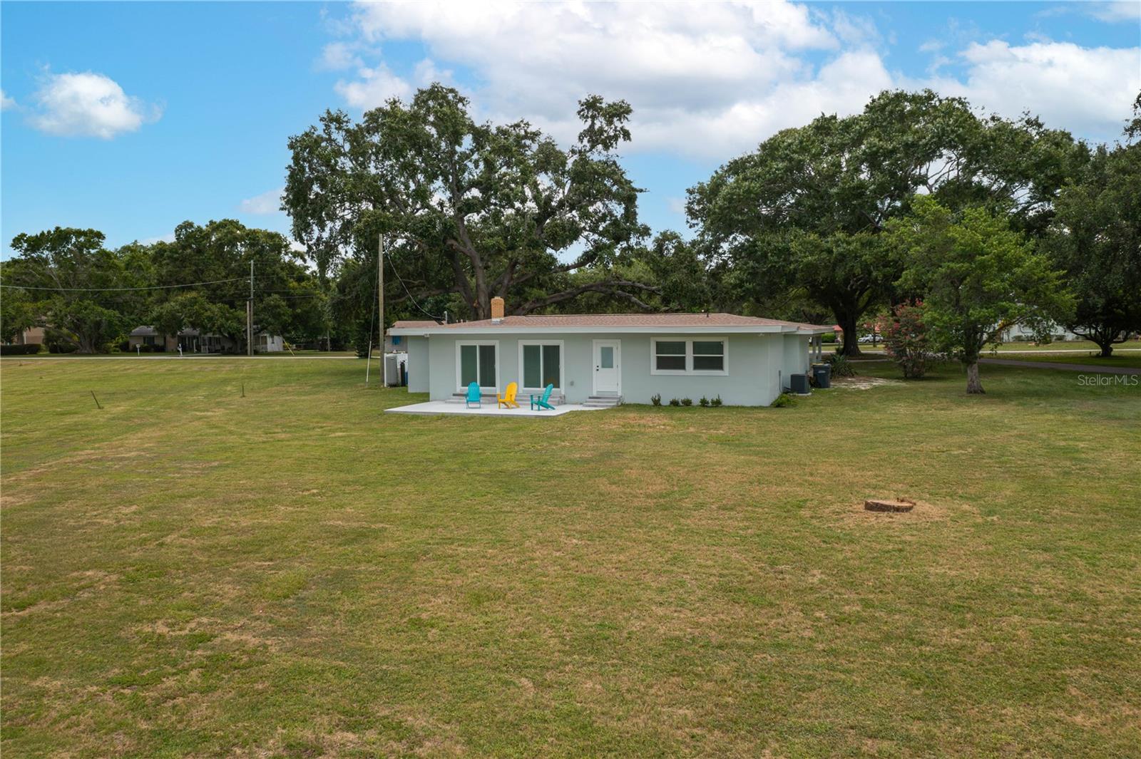 Image 12 of 42 For 21 Lake Avenue