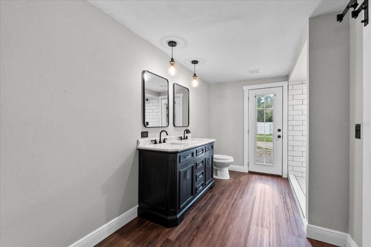 Image 20 of 49 For 504 Prado Place