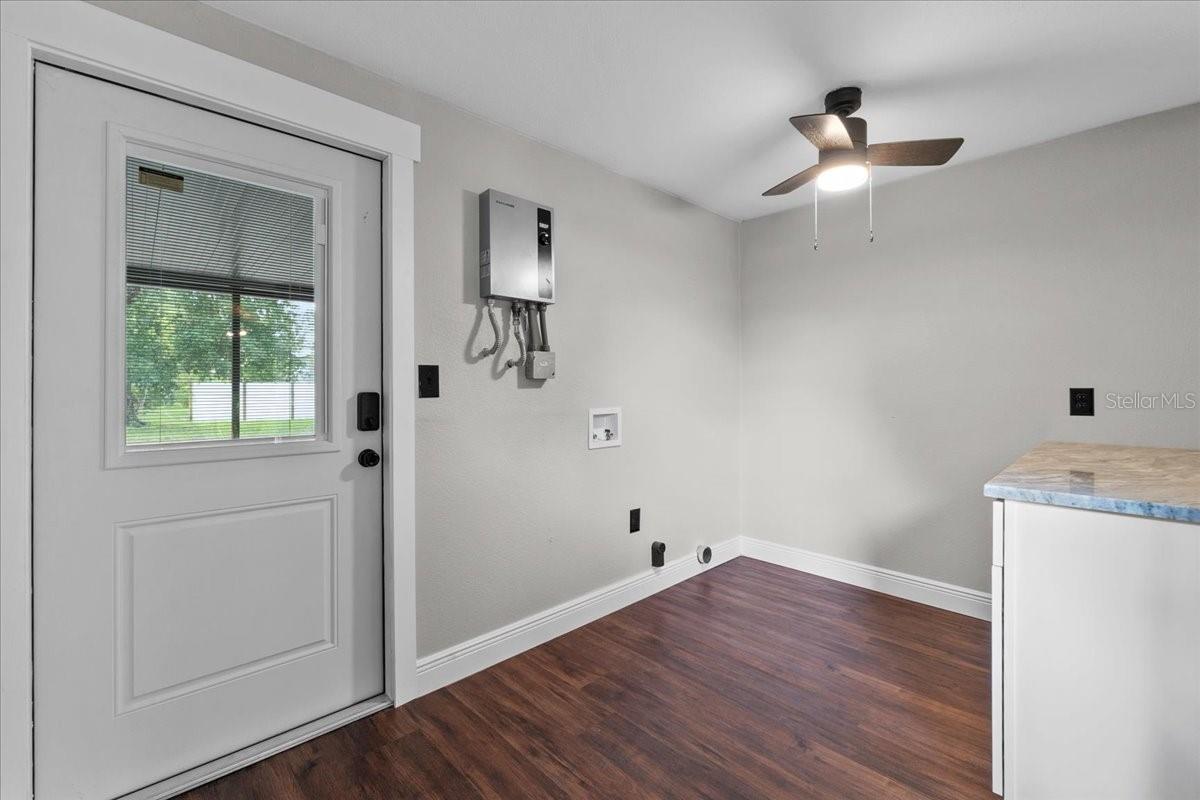 Image 35 of 49 For 504 Prado Place