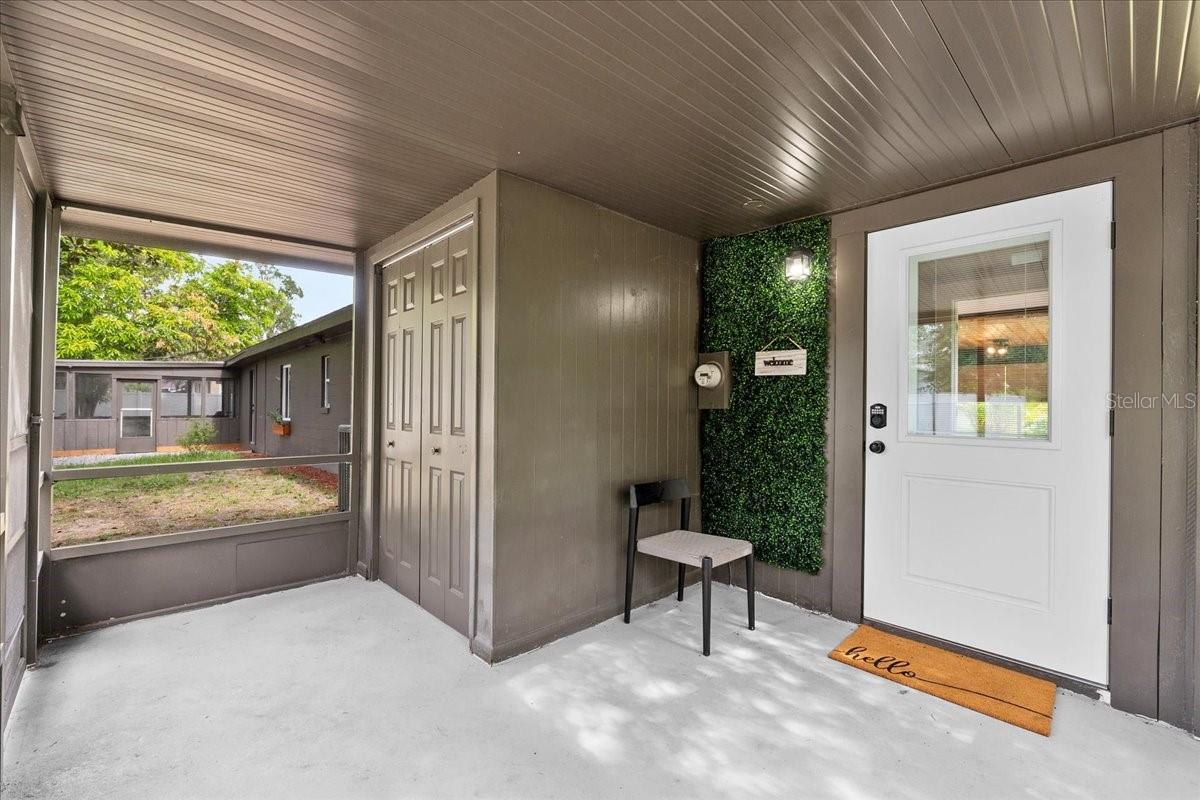 Image 39 of 49 For 504 Prado Place
