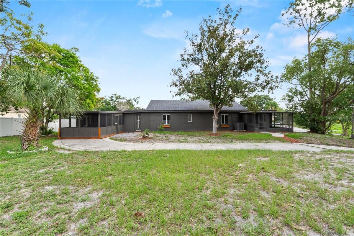 Image 40 of 49 For 504 Prado Place