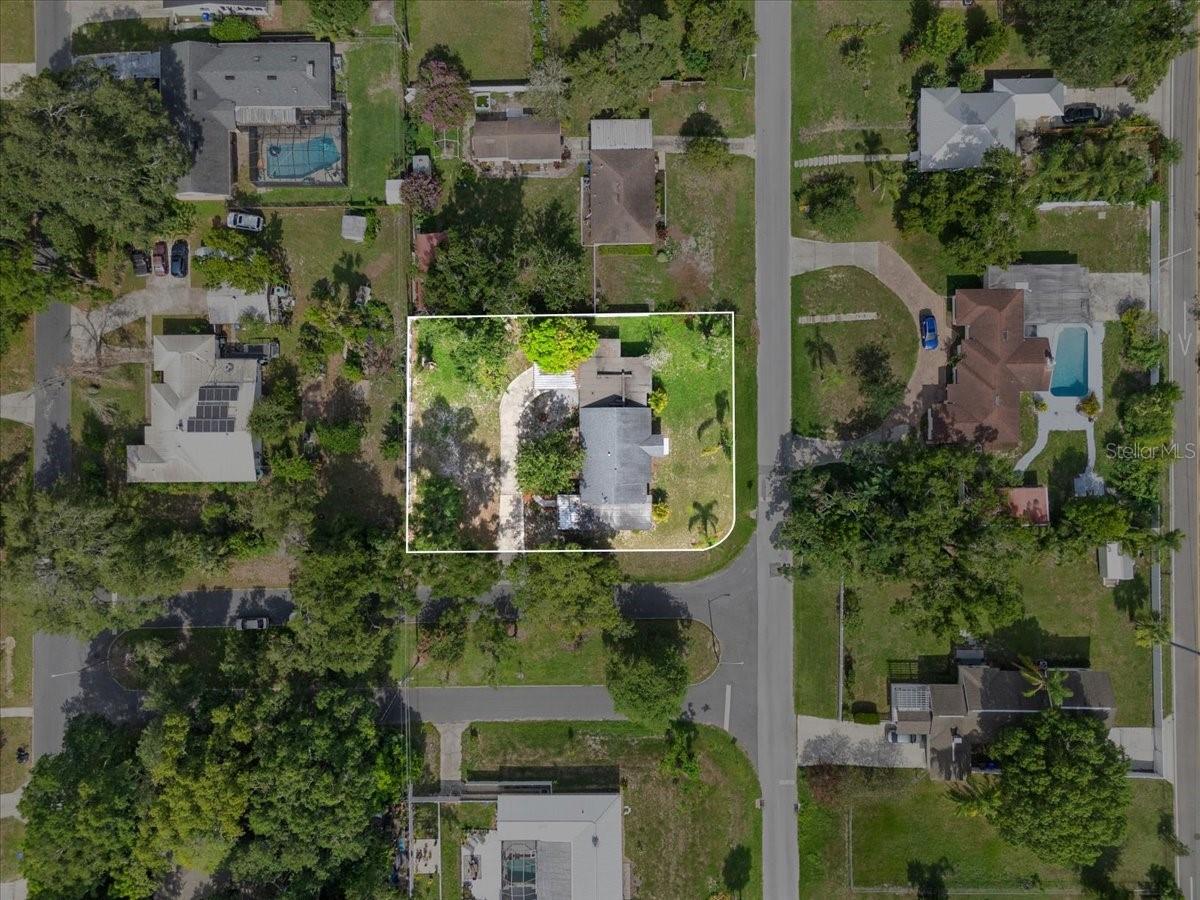 Image 47 of 49 For 504 Prado Place