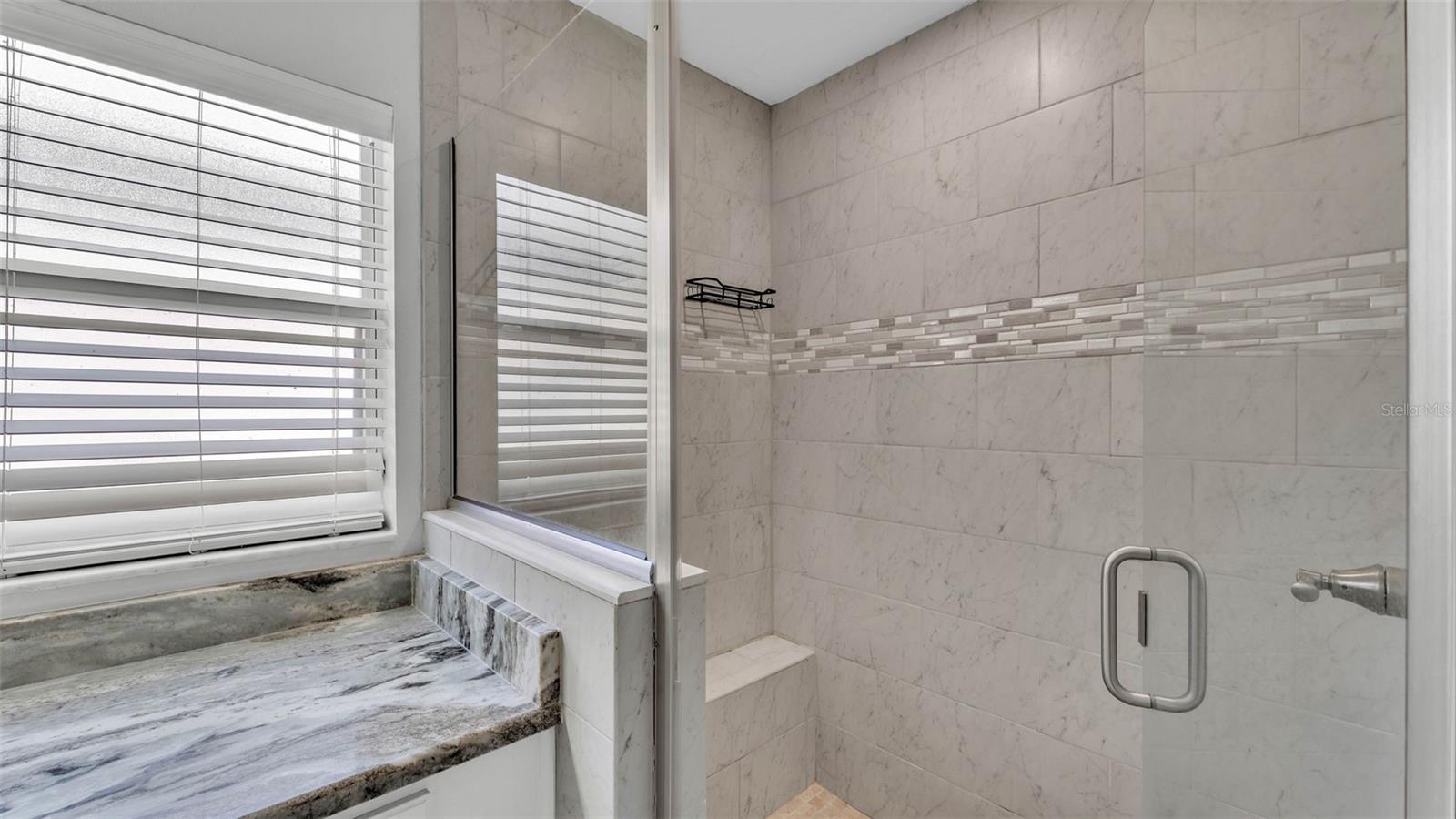 Image 26 of 58 For 6964 Lake Eaglebrooke Drive