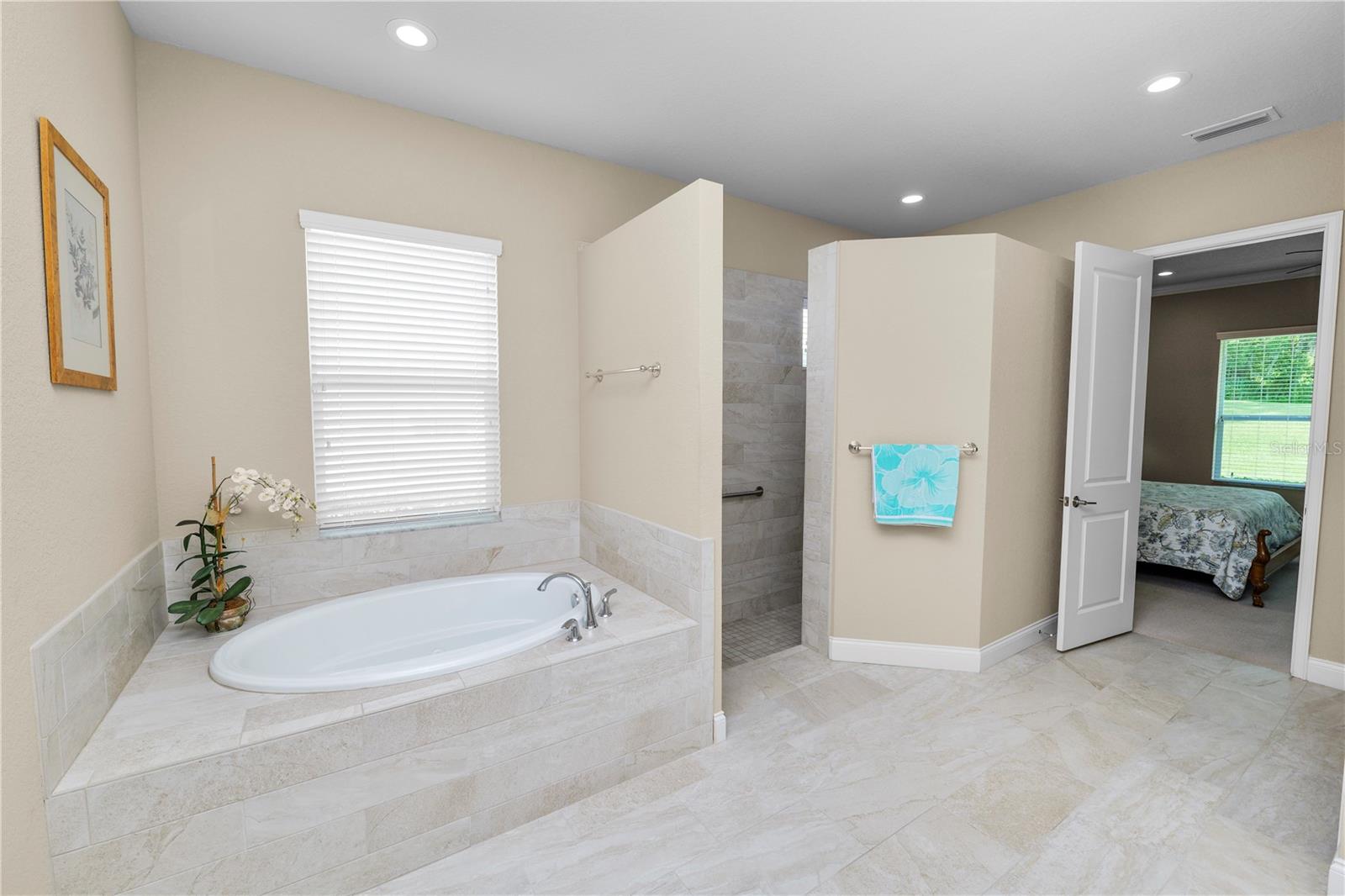 Image 12 of 45 For 1707 Laurel Glen Place