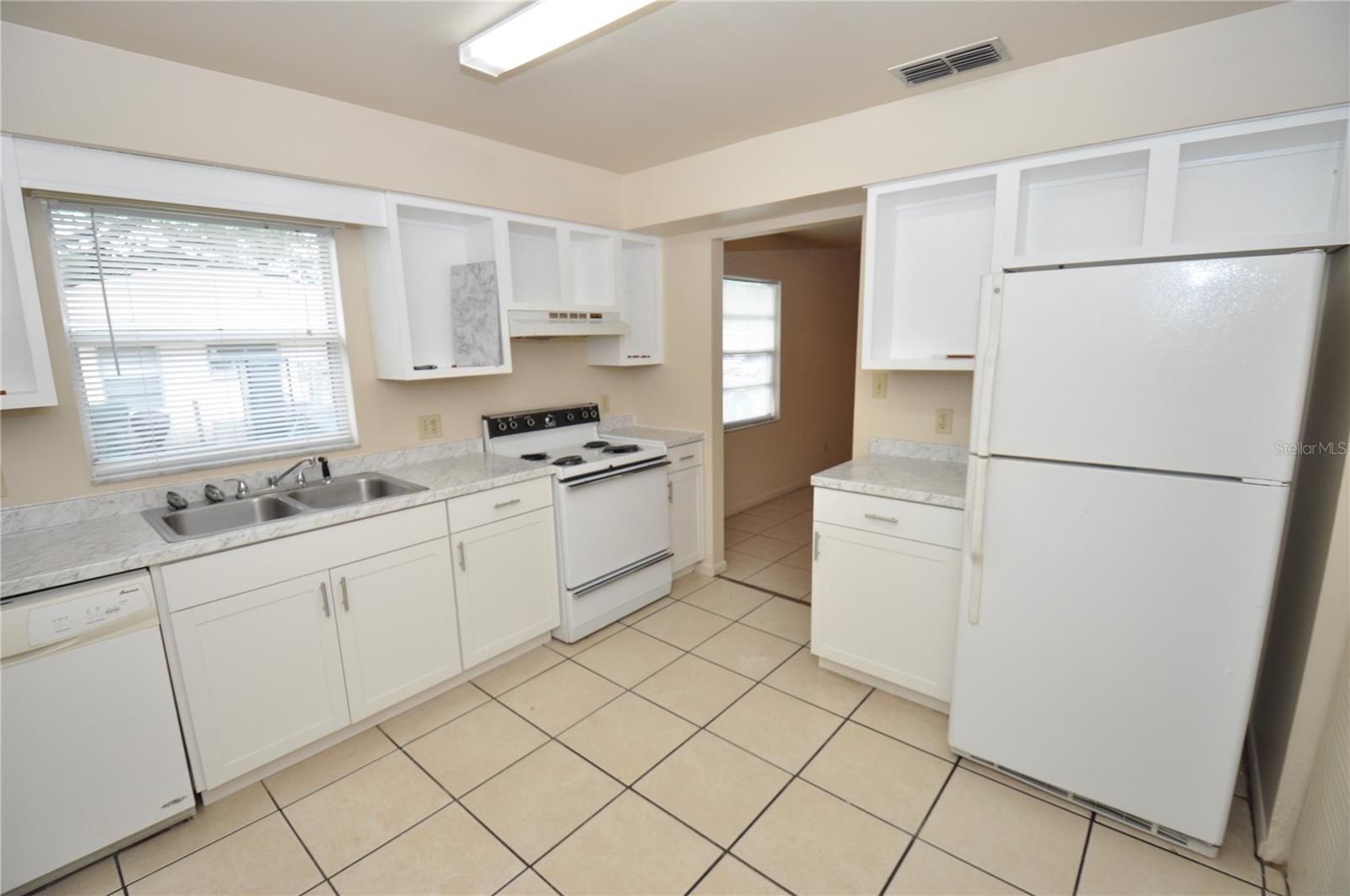 Image 6 of 13 For 1434 Fern Road