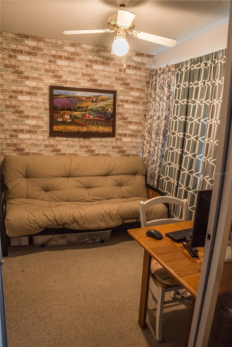 Image 14 of 21 For 7713 39th Avenue N