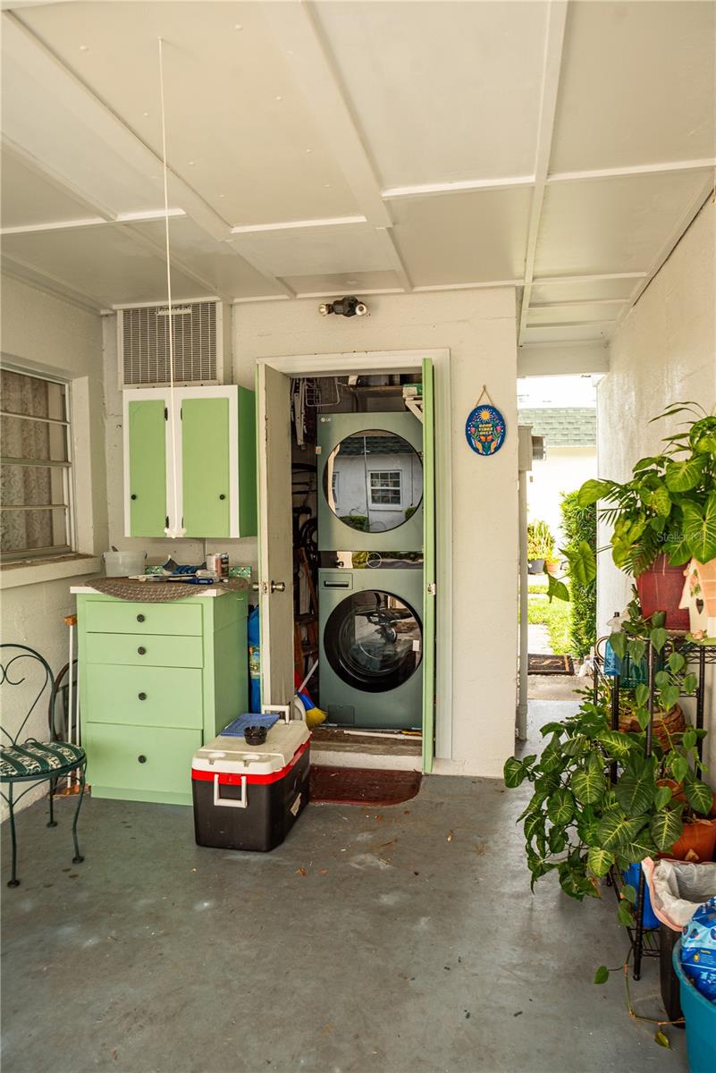 Image 20 of 21 For 7713 39th Avenue N