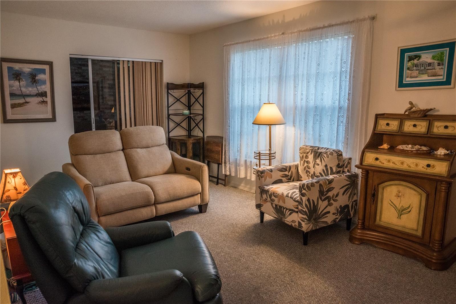 Image 3 of 21 For 7713 39th Avenue N