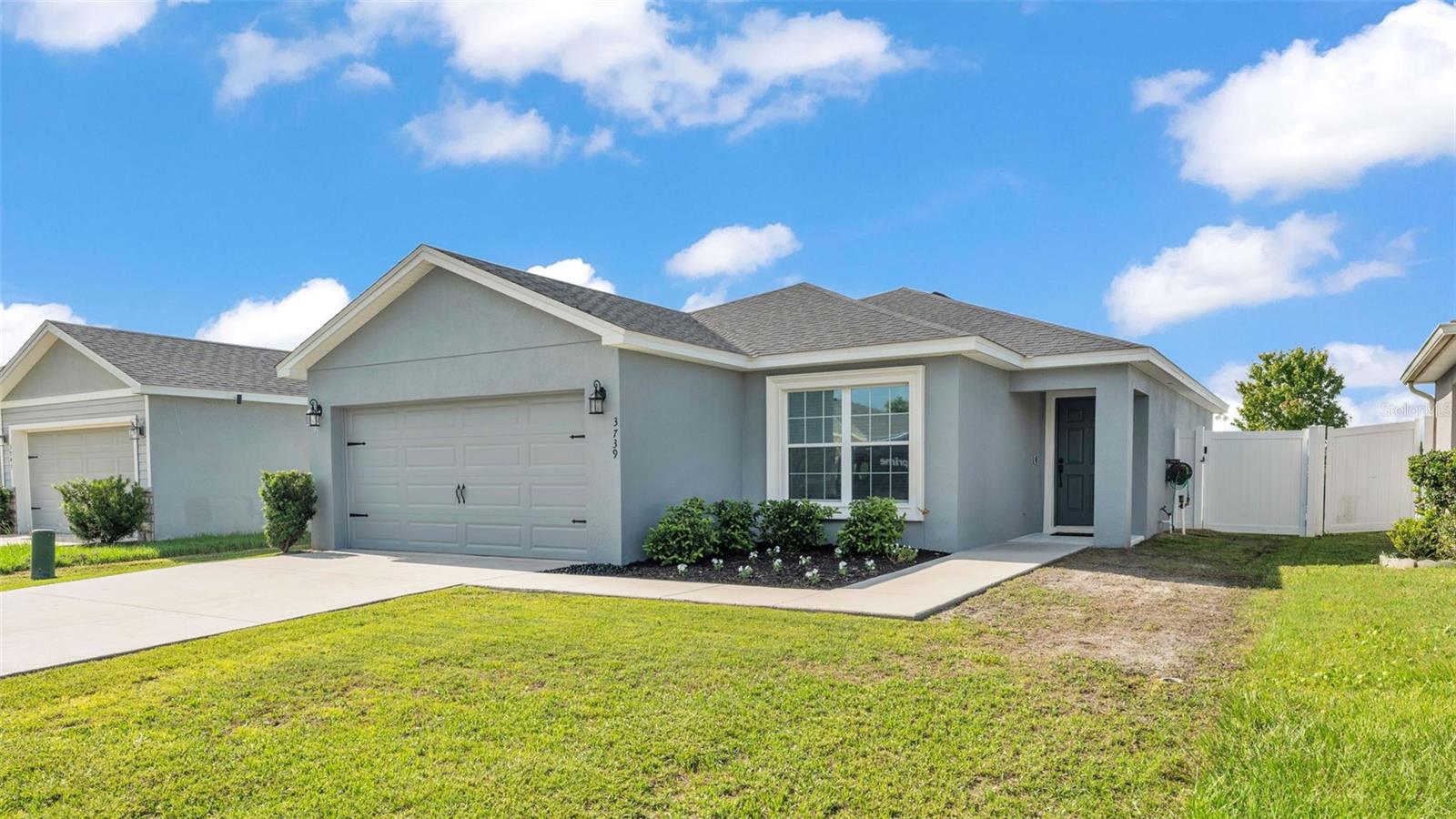 Image 2 of 38 For 3739 Peregrine Way