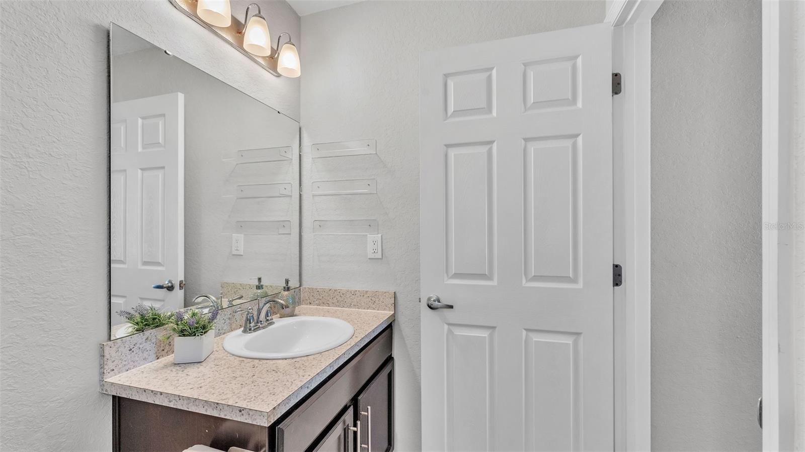 Image 24 of 38 For 3739 Peregrine Way