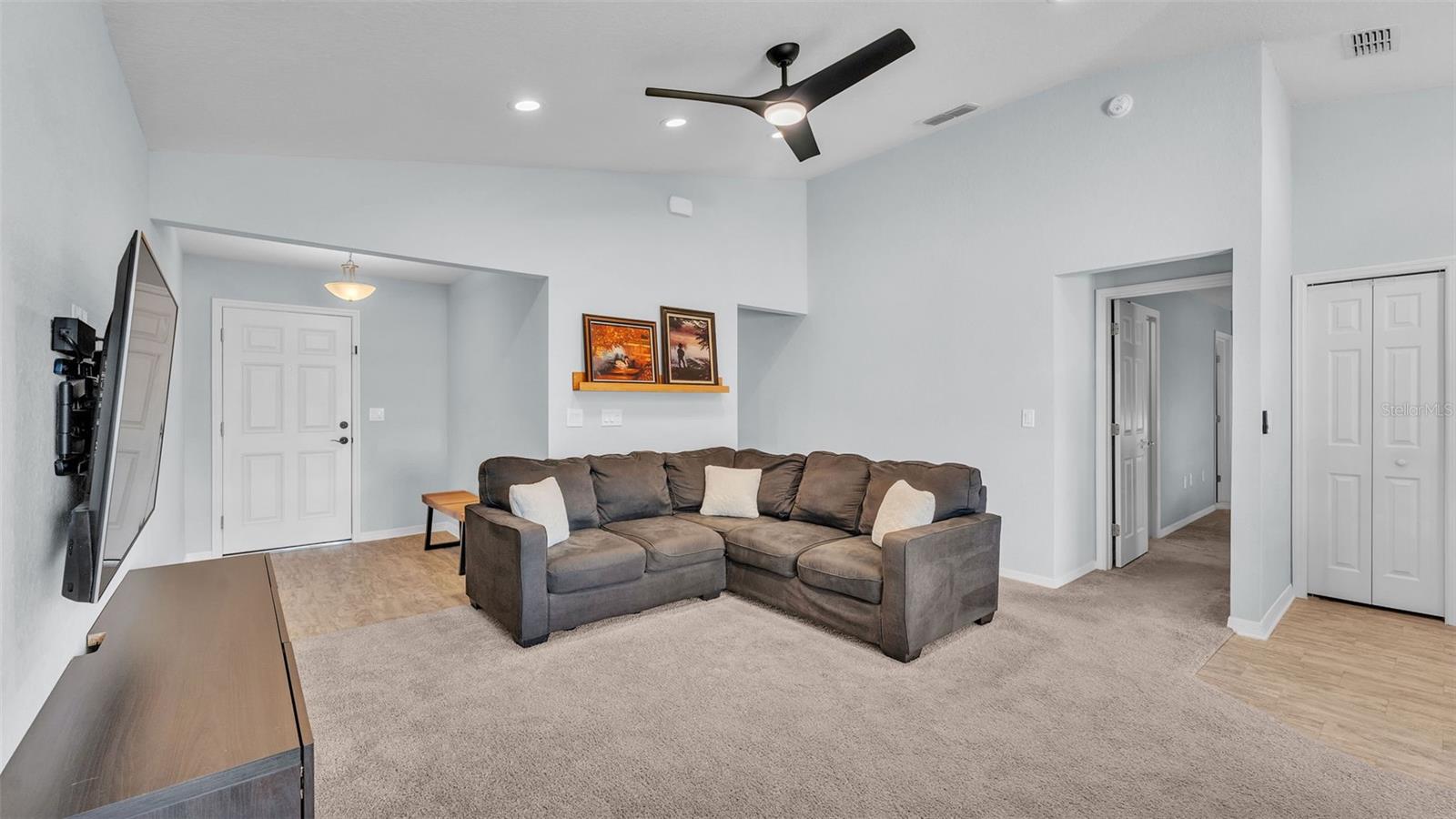 Image 8 of 38 For 3739 Peregrine Way