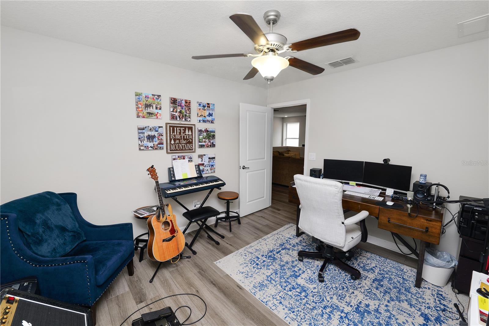 Image 33 of 52 For 1044 Oliveto Verdi Court