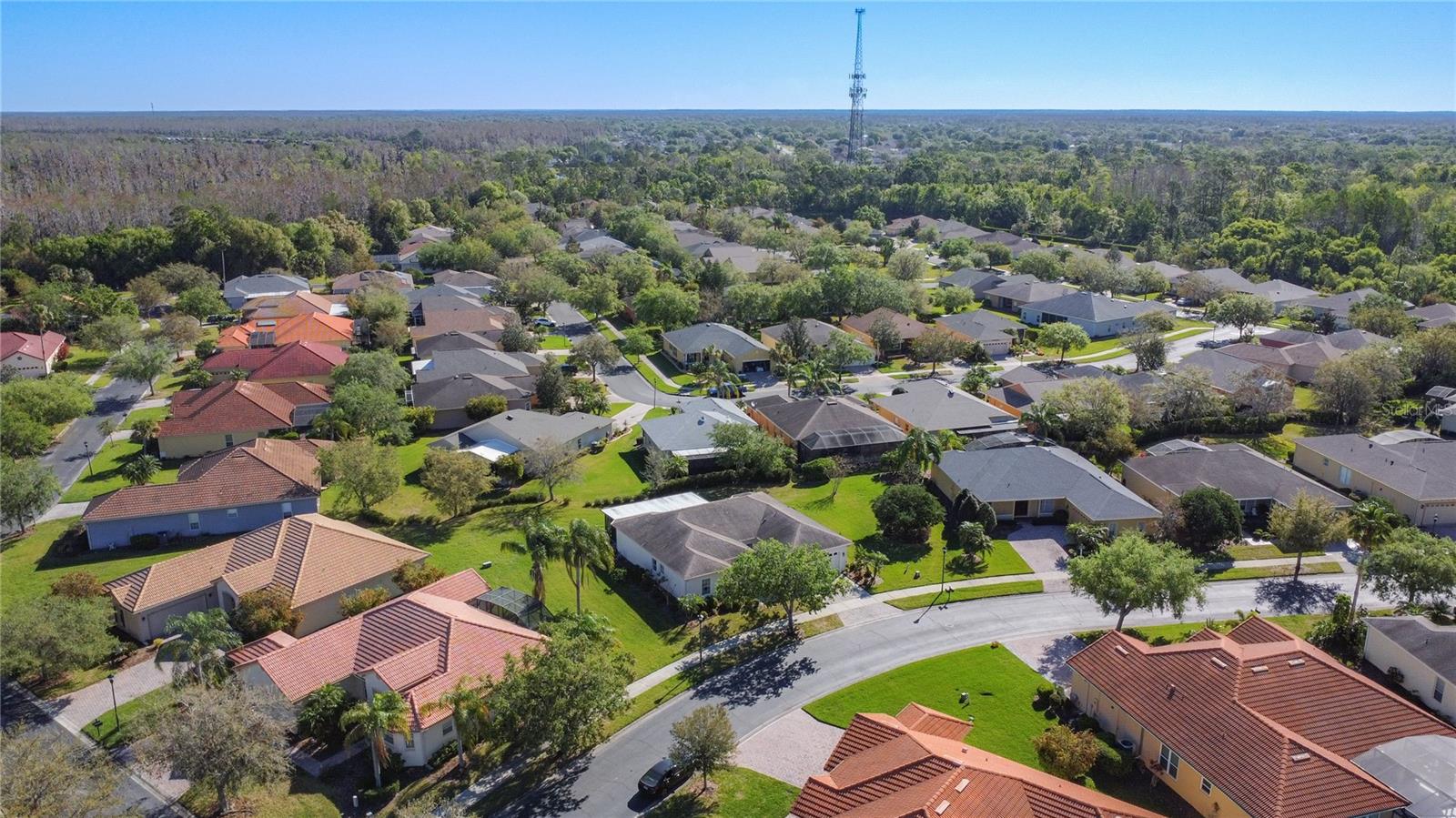 Image 2 of 64 For 657 Shorehaven Drive
