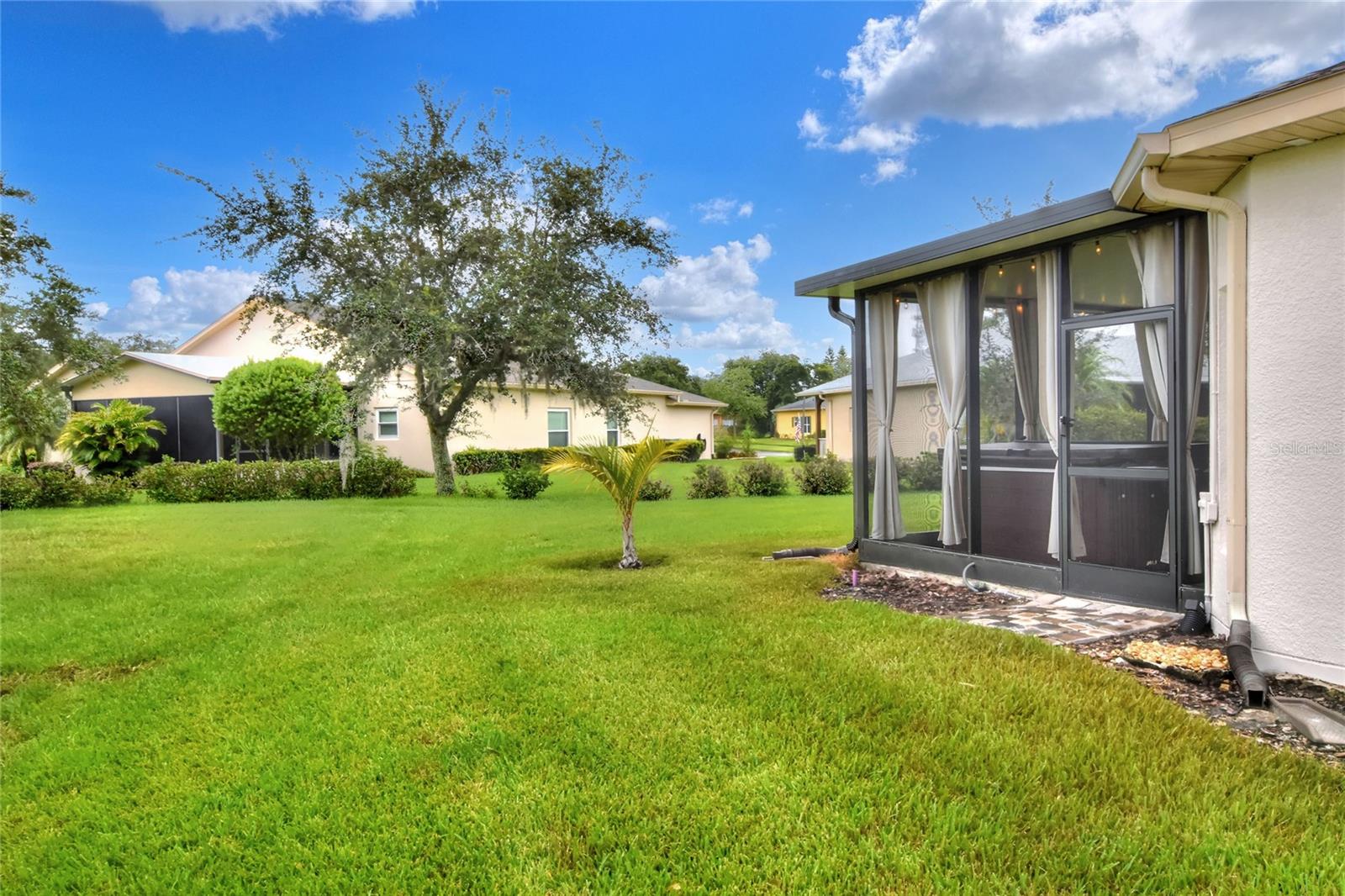 Image 46 of 64 For 657 Shorehaven Drive