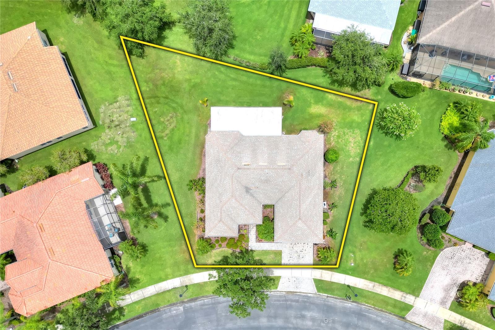 Image 53 of 64 For 657 Shorehaven Drive