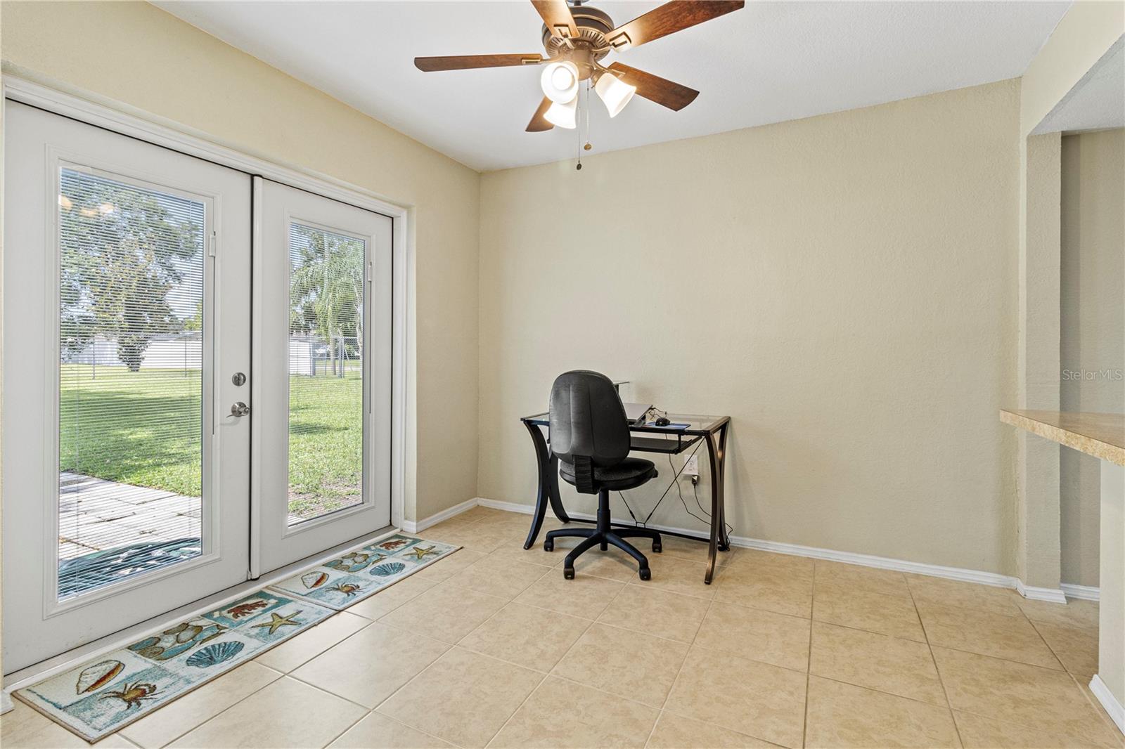 Image 12 of 43 For 3560 Sandpiper Lane