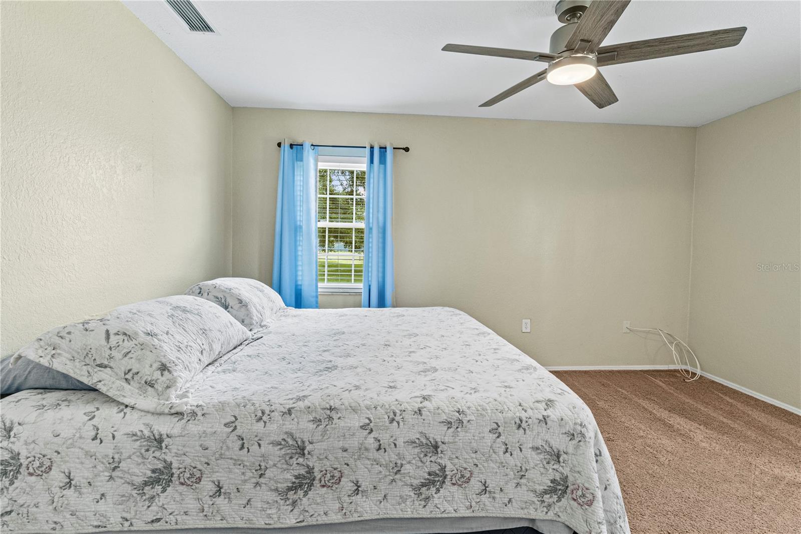 Image 15 of 43 For 3560 Sandpiper Lane