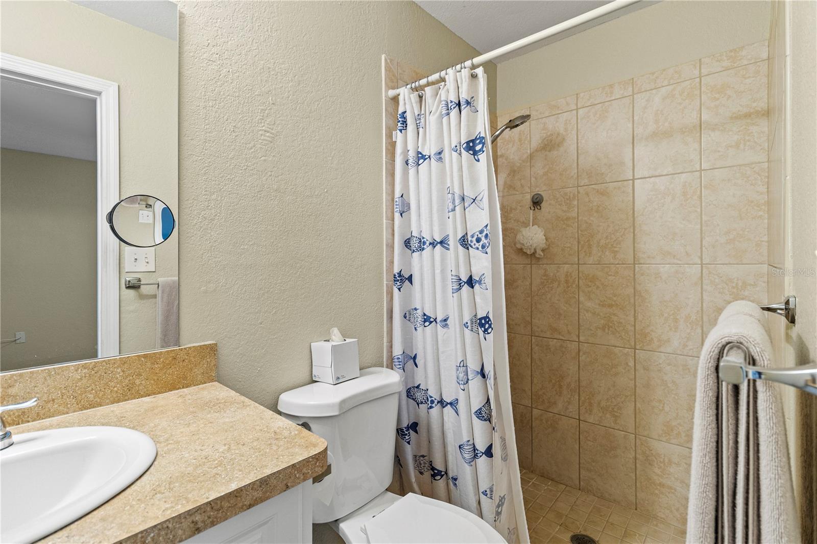 Image 18 of 43 For 3560 Sandpiper Lane