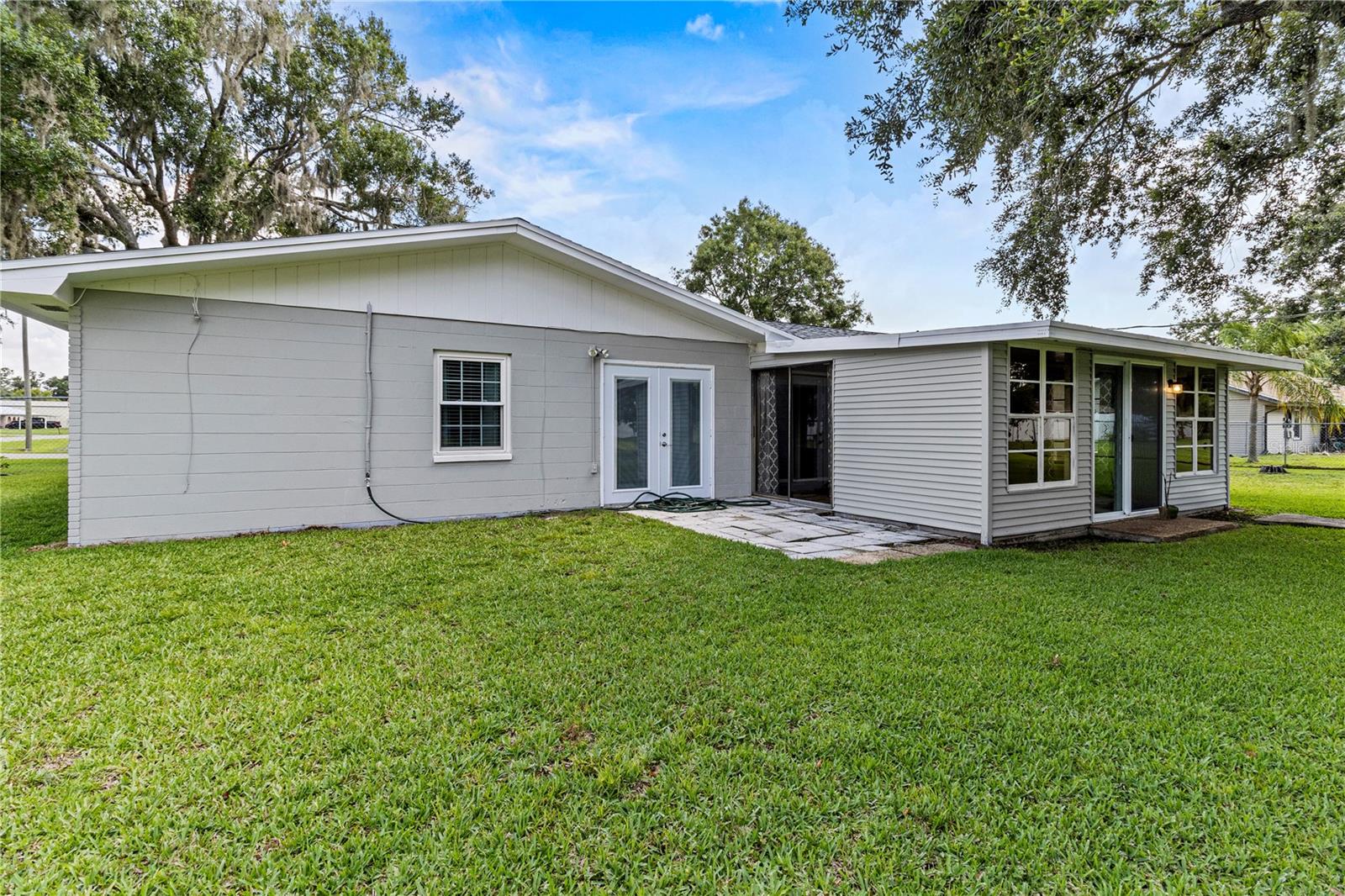Image 31 of 43 For 3560 Sandpiper Lane