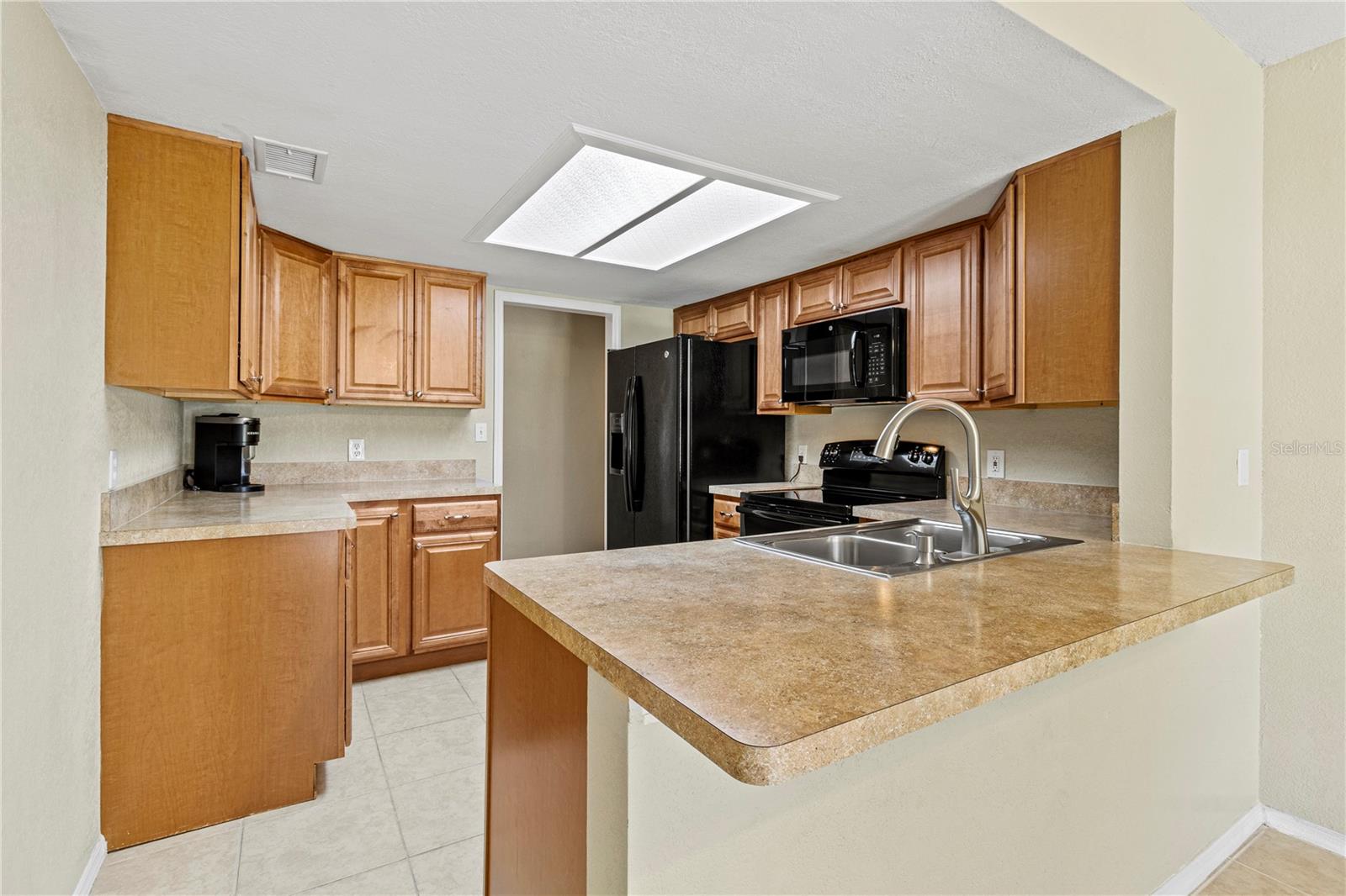 Image 8 of 43 For 3560 Sandpiper Lane