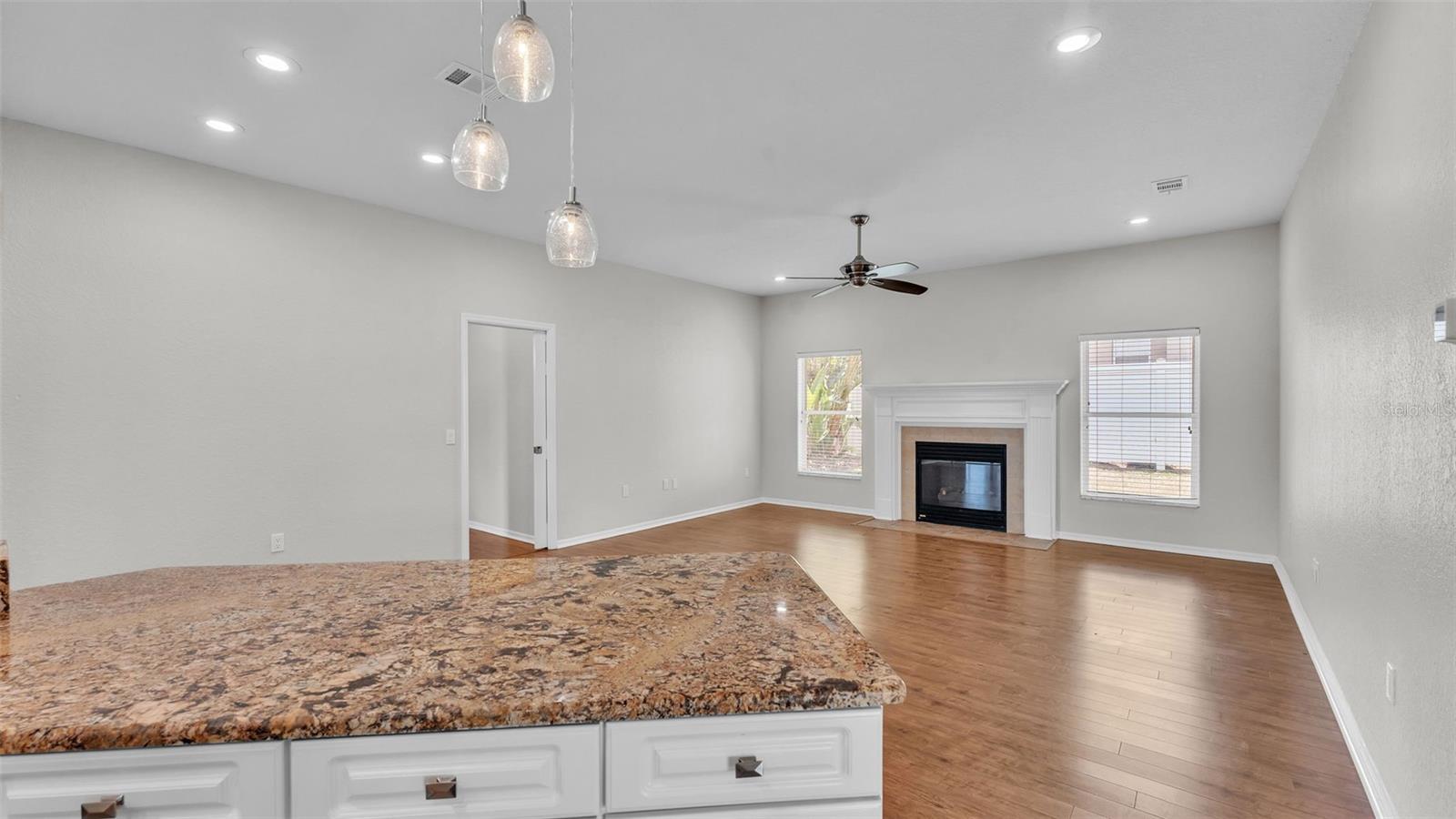 Image 16 of 51 For 5548 Woodwind Hills Drive
