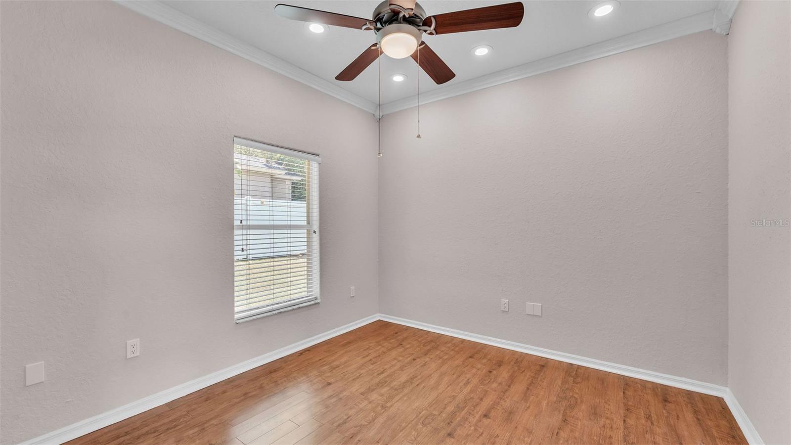 Image 21 of 51 For 5548 Woodwind Hills Drive