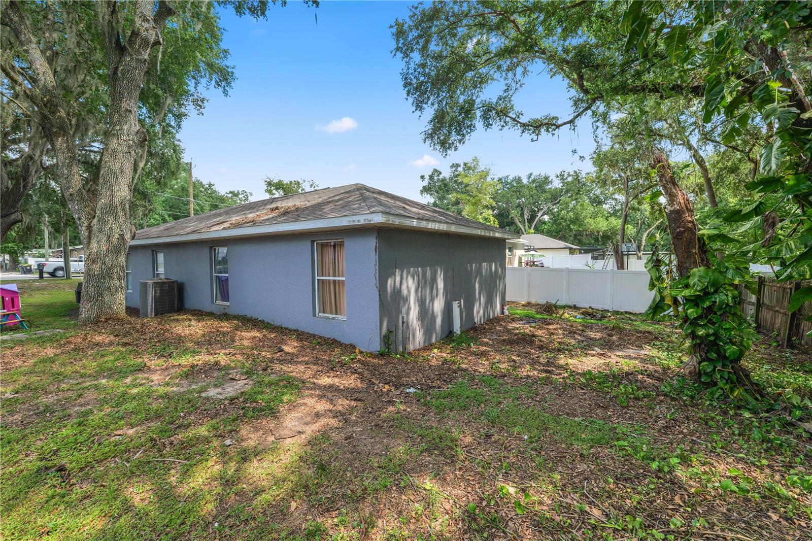 Image 20 of 25 For 3015 Thornhill Road
