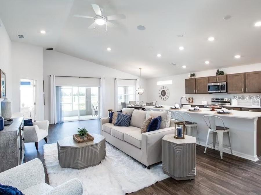 Image 3 of 8 For 2231 Summerlake Court