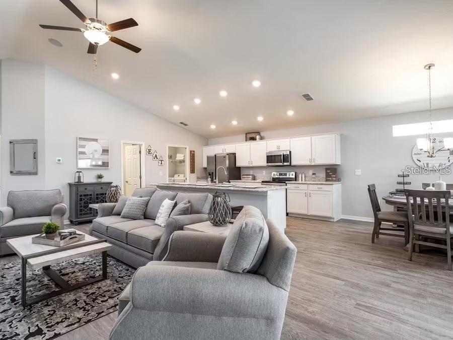 Image 6 of 8 For 2231 Summerlake Court