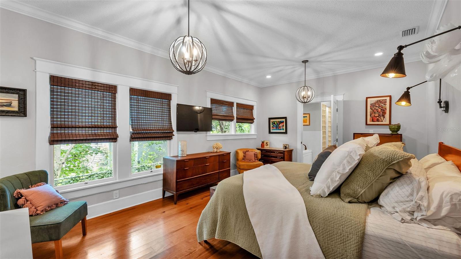 Image 34 of 45 For 608 Finney Street