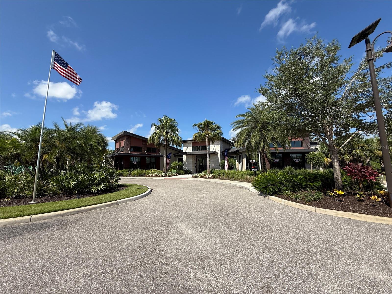 Image 30 of 42 For 17637 Serenoa Boulevard