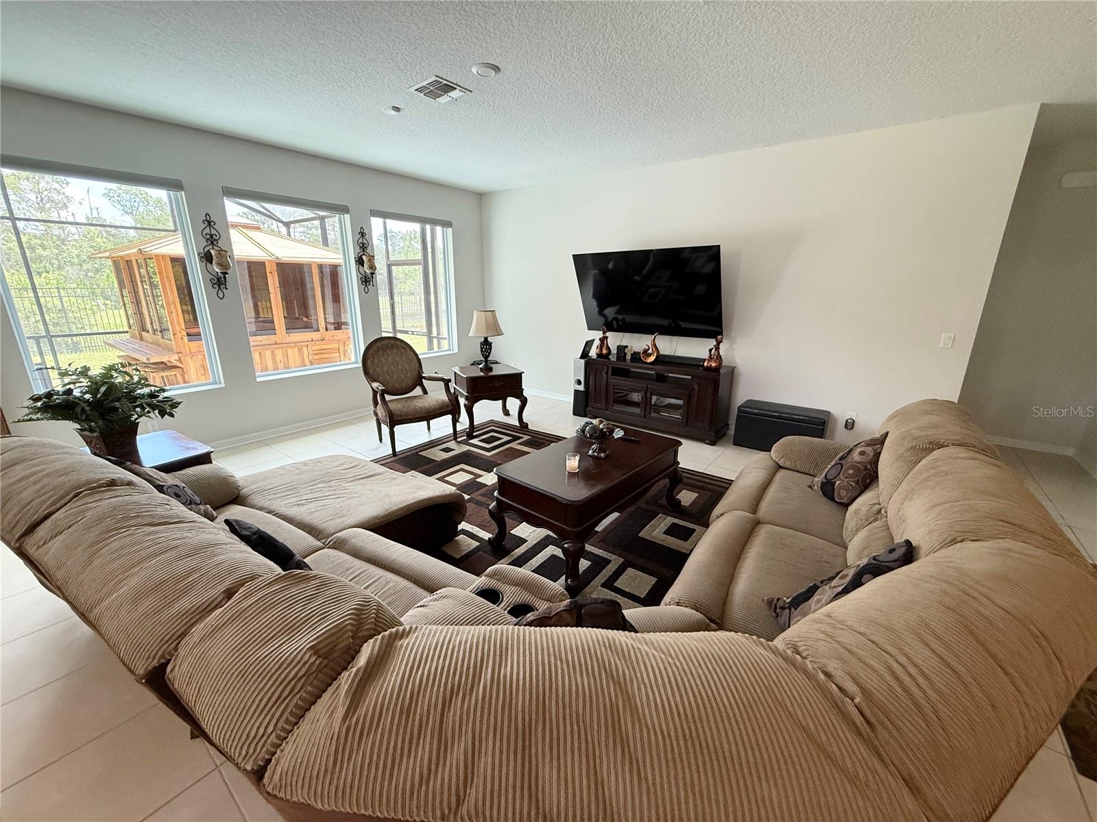 Image 9 of 42 For 17637 Serenoa Boulevard