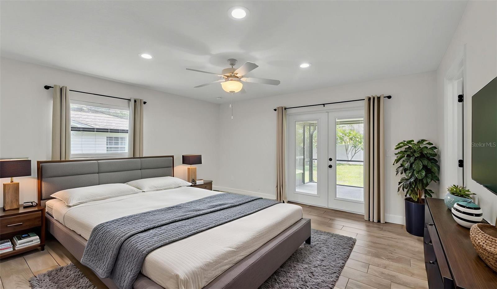 Image 22 of 46 For 4622 Grovecrest Drive