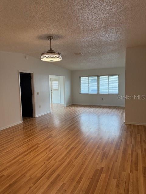 Image 33 of 37 For 2235 Grand Cypress Drive 561