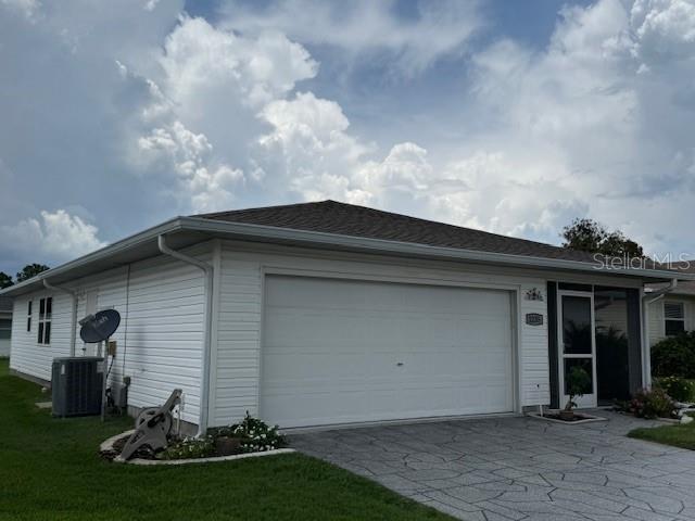 Image 4 of 37 For 2235 Grand Cypress Drive 561